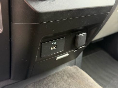 Used 2018 Ford F150 XLT RWD image 18