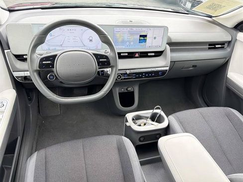 Used 2024 Hyundai Ioniq 5 SE RWD image 8
