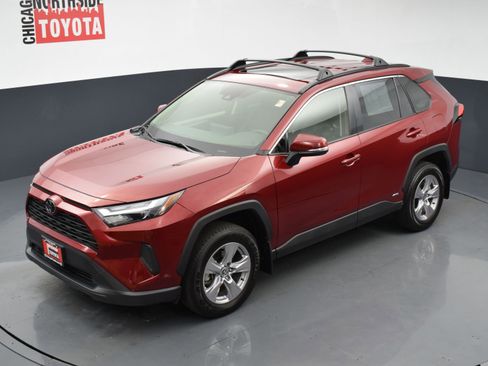 Used 2025 Toyota RAV4 XLE w/ Convenience Package AWD/4WD image 26