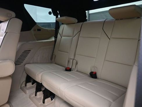 Certified 2023 Cadillac Escalade Premium Luxury AWD/4WD image 15