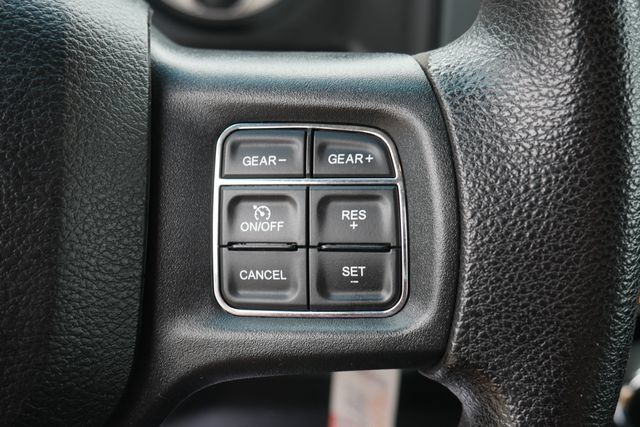 Used 2017 RAM 1500 Express w/ Express Value Package AWD/4WD image 16