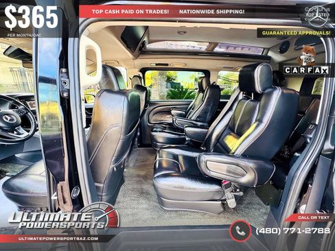 Used 2017 Mercedes-Benz Metris Passenger image 18