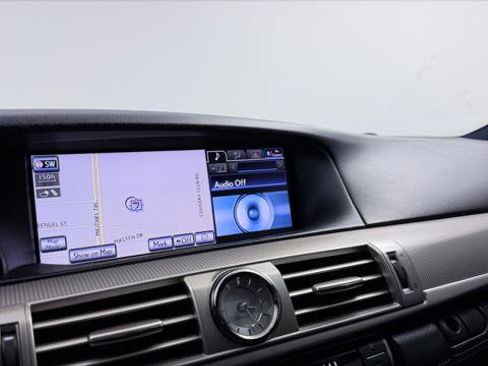 Used 2014 Lexus LS 460 w/ F Sport Package RWD image 30