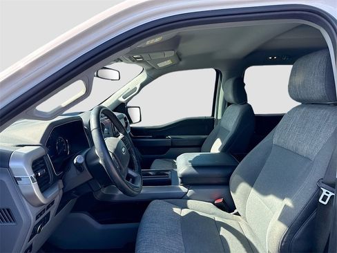 Used 2022 Ford F150 XLT w/ Equipment Group 302A High image 10