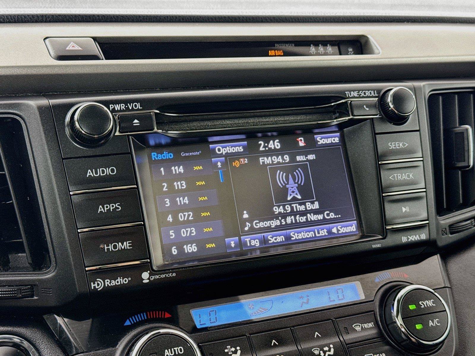 Used 2018 Toyota RAV4 XLE FWD image 21