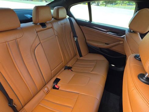 Used 2017 BMW 530i xDrive AWD/4WD image 22