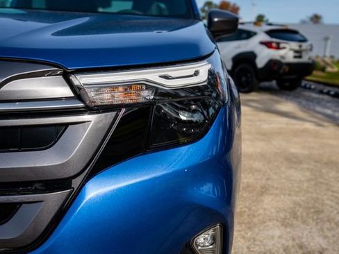 New 2026 Subaru Forester Premium image 3