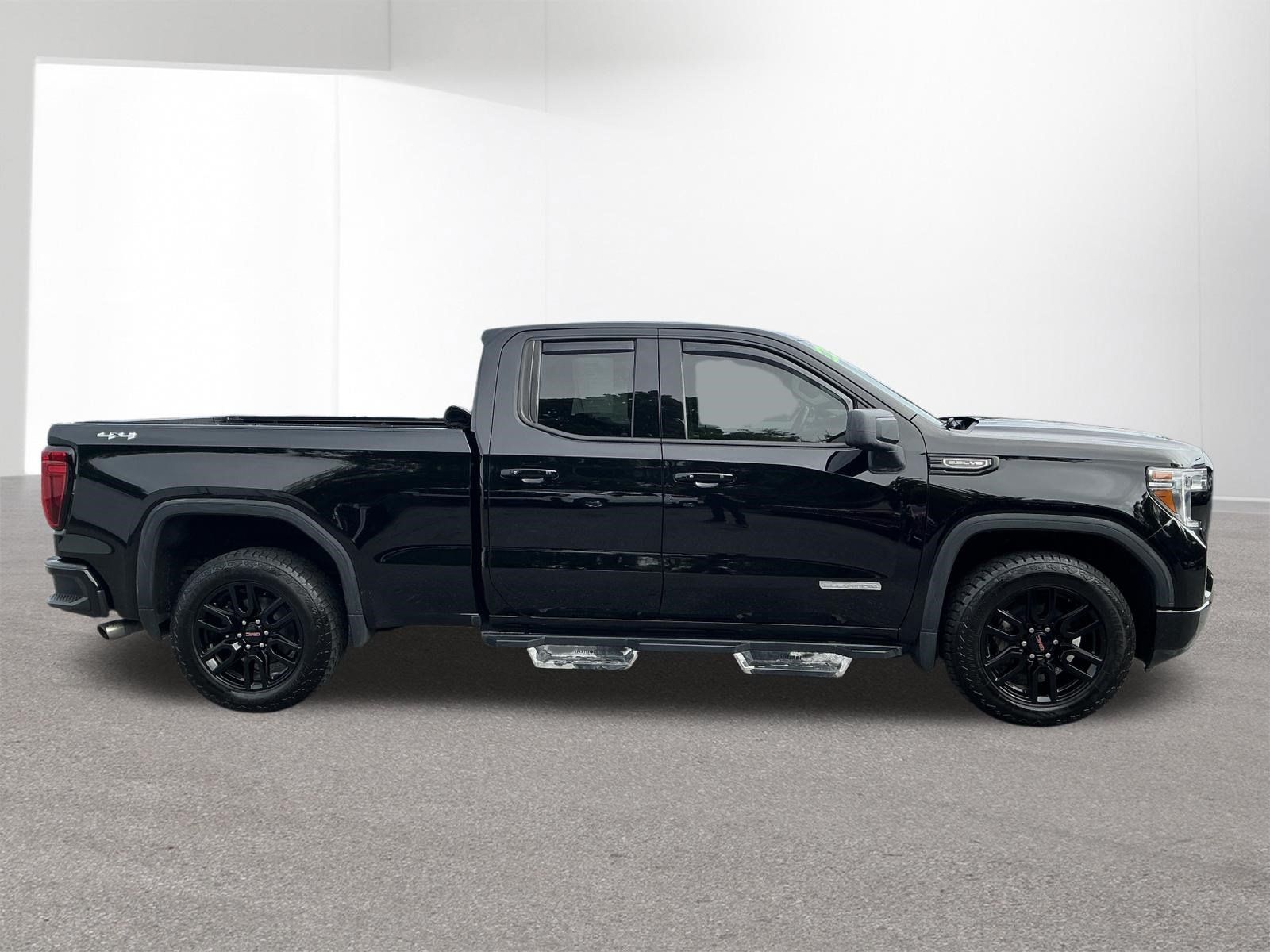 Used 2021 GMC Sierra 1500 Elevation AWD/4WD image 2