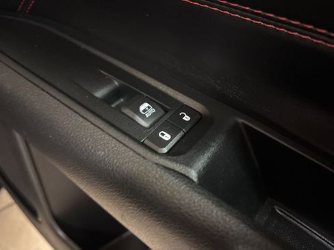 Used 2022 Jeep Compass Trailhawk AWD/4WD image 33