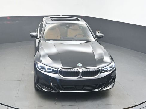 New 2026 BMW 330i Sedan w/ Convenience Package image 37