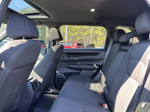 Used 2026 Honda CR-V Sport image 9
