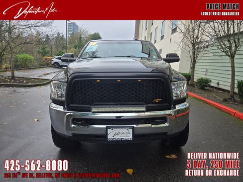 Used 2018 RAM 3500 Tradesman w/ Chrome Appearance Group image 8