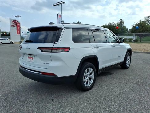 Used 2023 Jeep Grand Cherokee L Limited AWD/4WD image 4