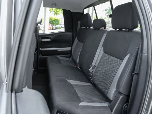 Used 2016 Toyota Tundra SR5 image 18