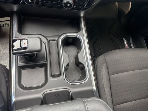 Used 2022 Chevrolet Silverado 1500 LT Trail Boss AWD/4WD image 39
