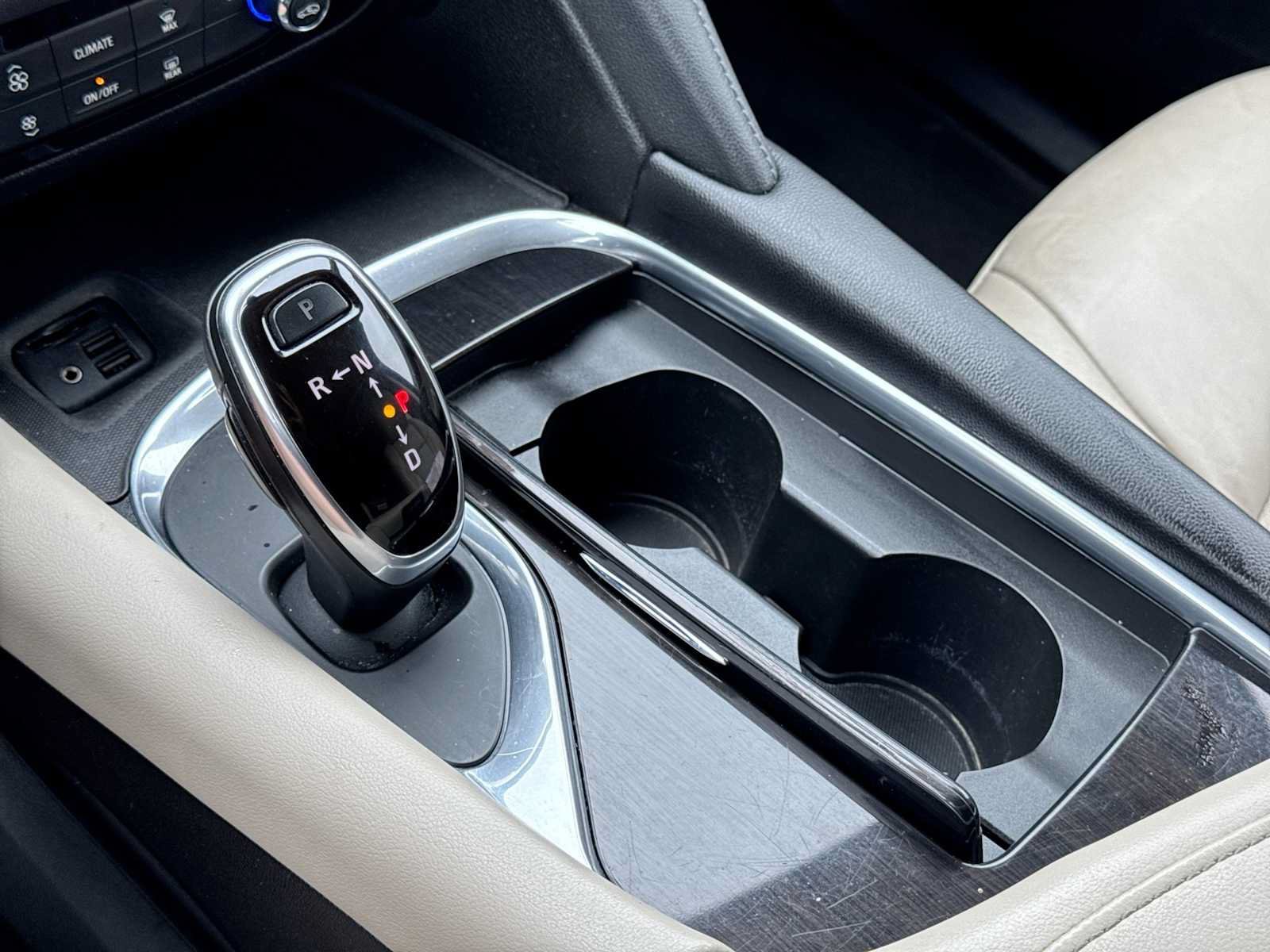 Used 2020 Buick Enclave Essence FWD image 52