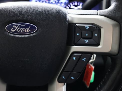 Used 2021 Ford F250 Lariat AWD/4WD image 28
