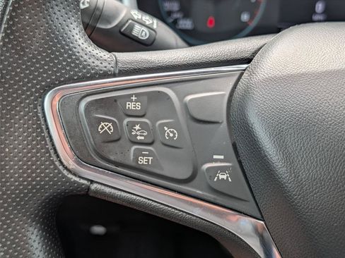 Used 2023 Chevrolet Malibu LT FWD image 23