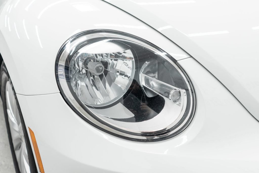 Used 2019 Volkswagen Beetle 2.0T S FWD image 32