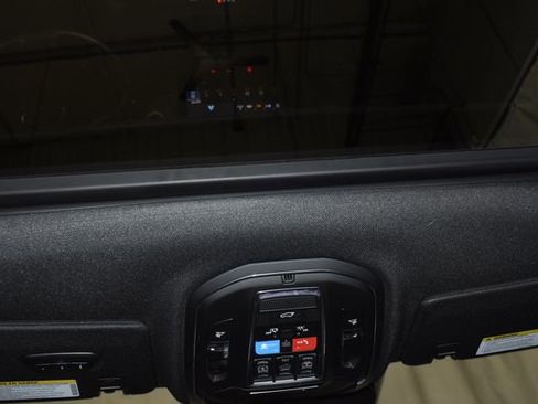 New 2025 Jeep Grand Cherokee Limited w/ Trailer Tow Package image 20