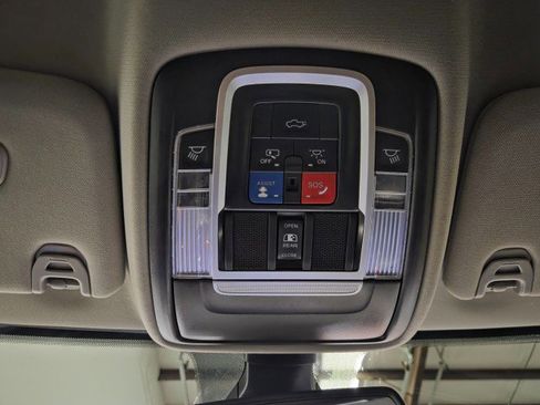 Used 2024 RAM 2500 Laramie w/ Towing Technology Group AWD/4WD image 67