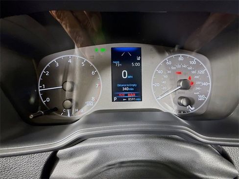 Certified 2025 Toyota Corolla LE image 16