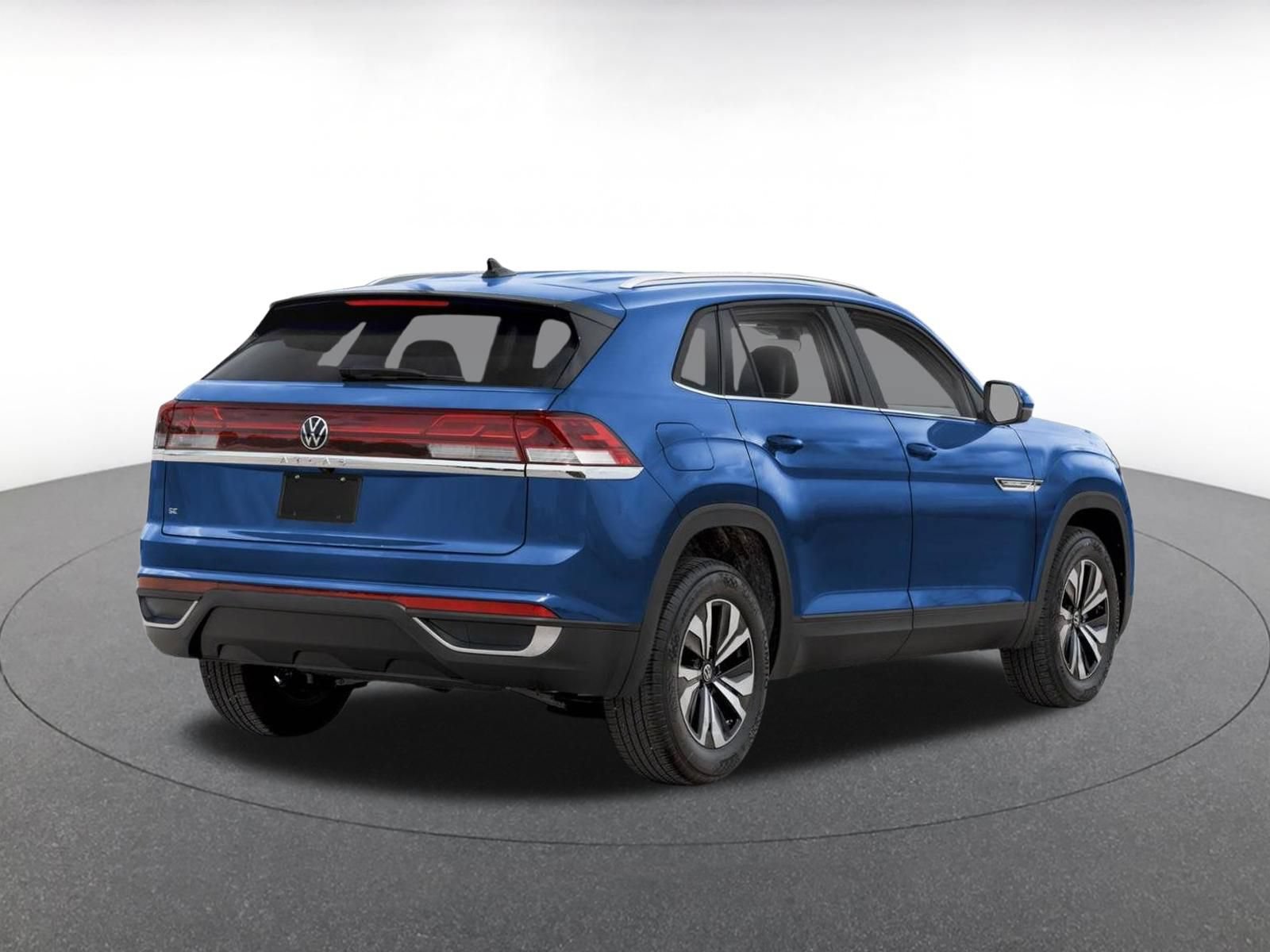 Used 2026 Volkswagen Atlas Cross Sport SE AWD/4WD image 2
