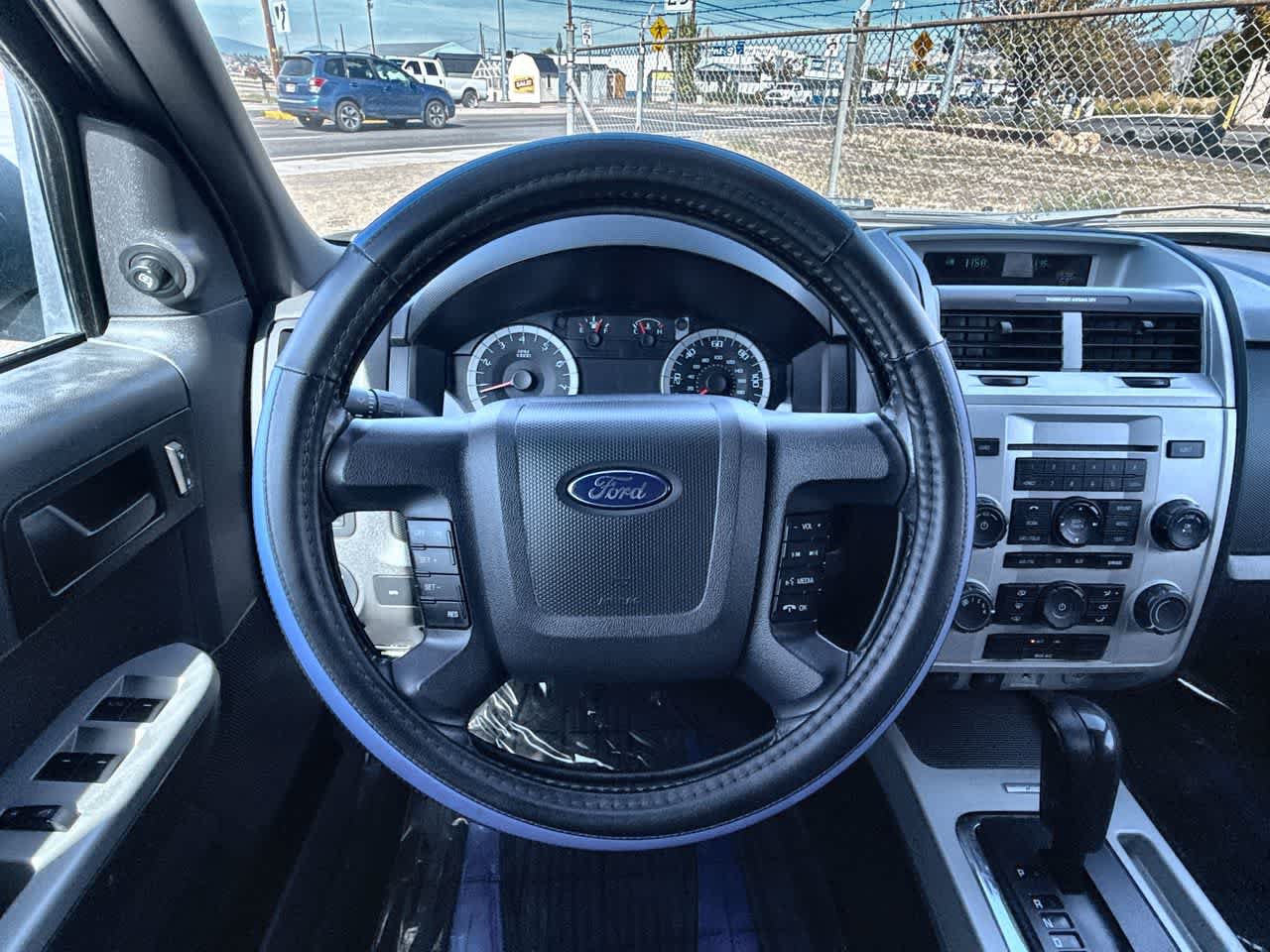 Used 2012 Ford Escape XLT AWD/4WD image 16