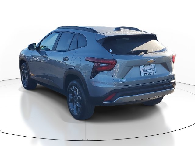 Certified 2024 Chevrolet Trax LT w/ Driver Confidence Package FWD image 3
