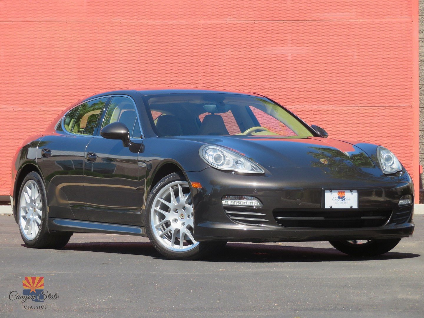 Used 2010 Porsche Panamera S RWD image 1