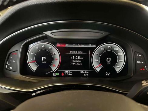 Used 2025 Audi Q8 Premium Plus w/ Premium Plus Package image 11
