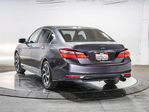 Used 2017 Honda Accord EX image 2