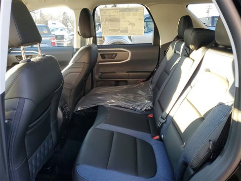 New 2025 Ford Bronco Sport Outer Banks image 27