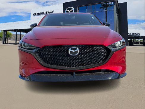 New 2026 MAZDA MAZDA3 Hatchback w/Premium Plus Pkg image 5