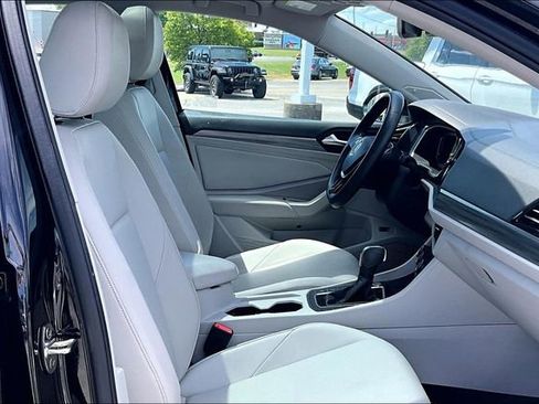 Used 2020 Volkswagen Jetta SEL FWD image 28