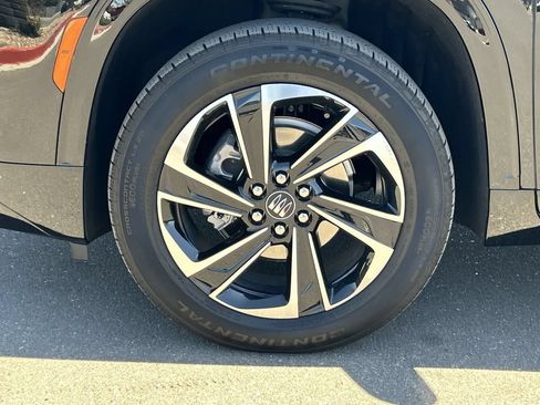 Used 2025 Buick Enclave Sport Touring FWD image 33