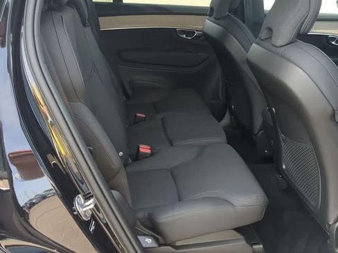 Used 2026 Volvo XC90 B6 Plus w/ Protection Package Premier AWD/4WD image 19