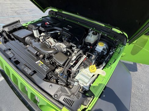 Used 2019 Jeep Wrangler Unlimited Sport S AWD/4WD image 48