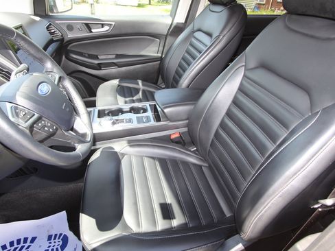 Used 2024 Ford Edge SEL w/ Convenience Package AWD/4WD image 11