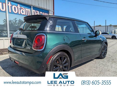 Used 2015 MINI Cooper 2-Door Hardtop image 4