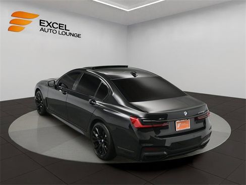 Used 2020 BMW 750i xDrive 750i xDrive w/ M Sport Package image 60