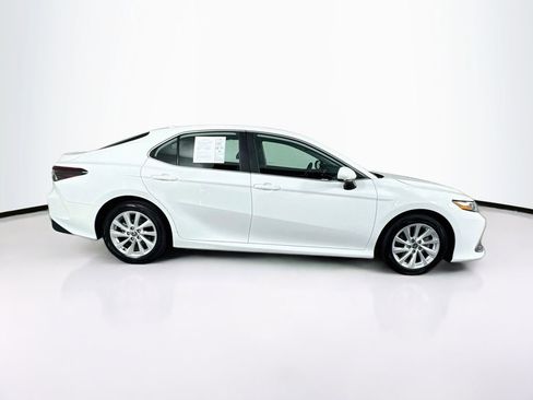 Used 2024 Toyota Camry LE FWD image 11