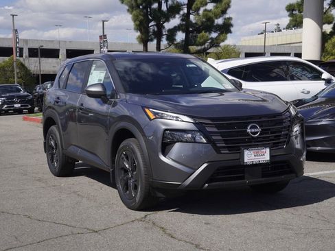 New 2026 Nissan Rogue SV FWD image 2