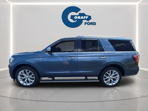Used 2018 Ford Expedition Platinum AWD/4WD image 3