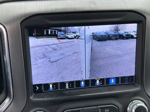 Used 2022 GMC Sierra 2500 Denali image 24