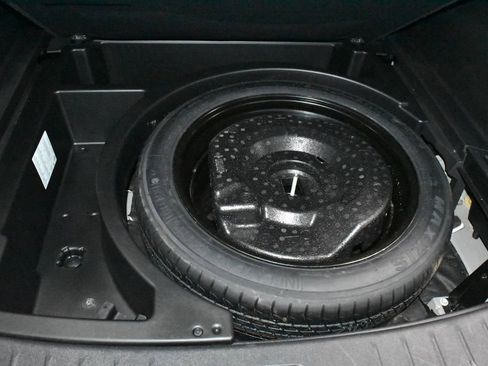 Used 2021 Chevrolet Blazer LT image 30