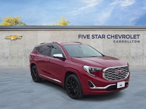 Used 2019 GMC Terrain Denali w/ Comfort Package image 2