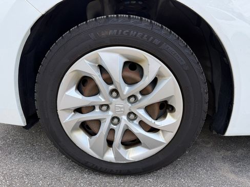 Used 2014 Honda Civic LX image 7
