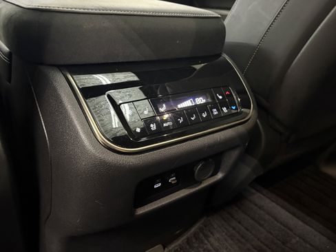Used 2025 INFINITI QX80 Autograph image 32