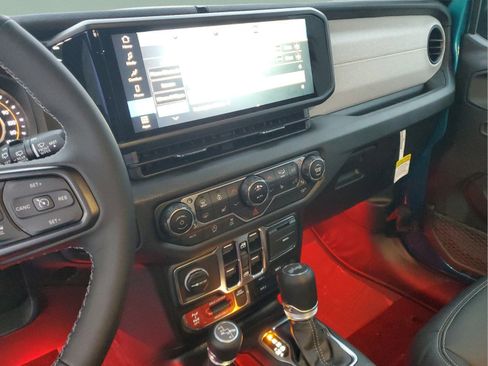 New 2025 Jeep Wrangler Unlimited Sport AWD/4WD image 30